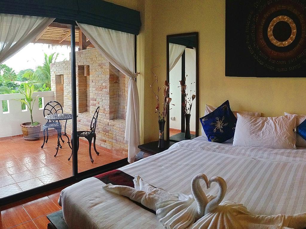 Karon Pool Hotel Quarto foto